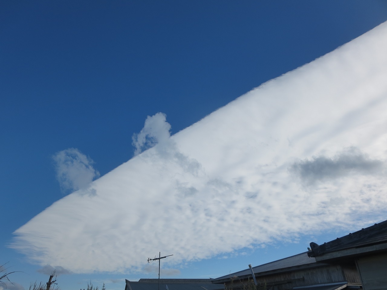 不思議な雲 自然のままに